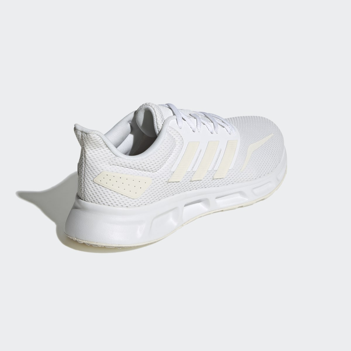 Adidas Tenis Showtheway 2.0. 6