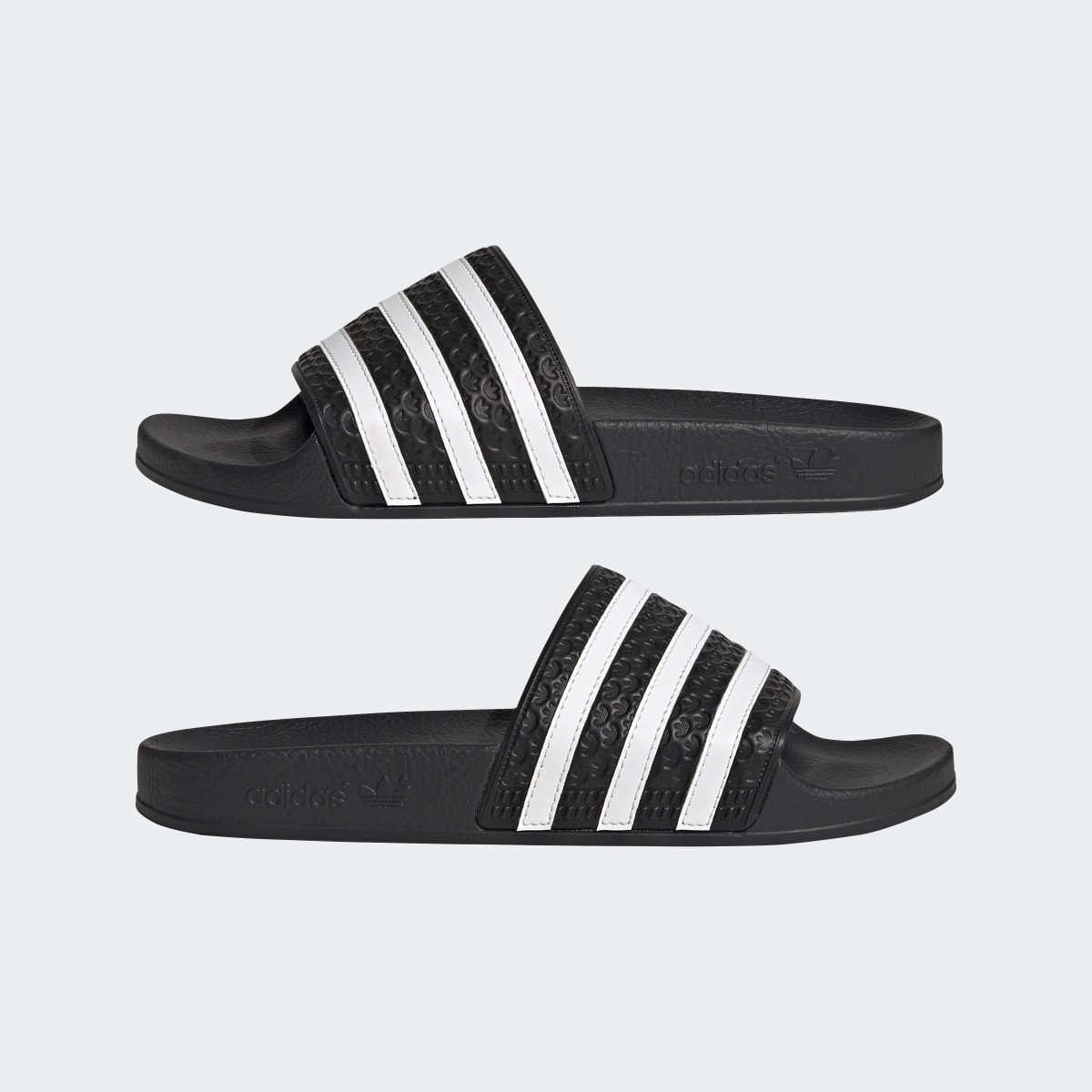 Adidas adilette. 8