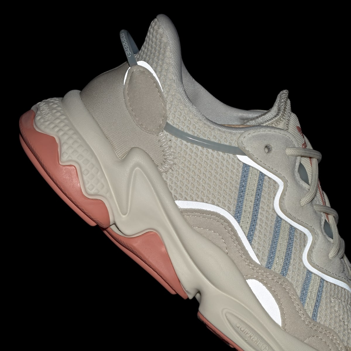 Adidas OZWEEGO Schuh. 12