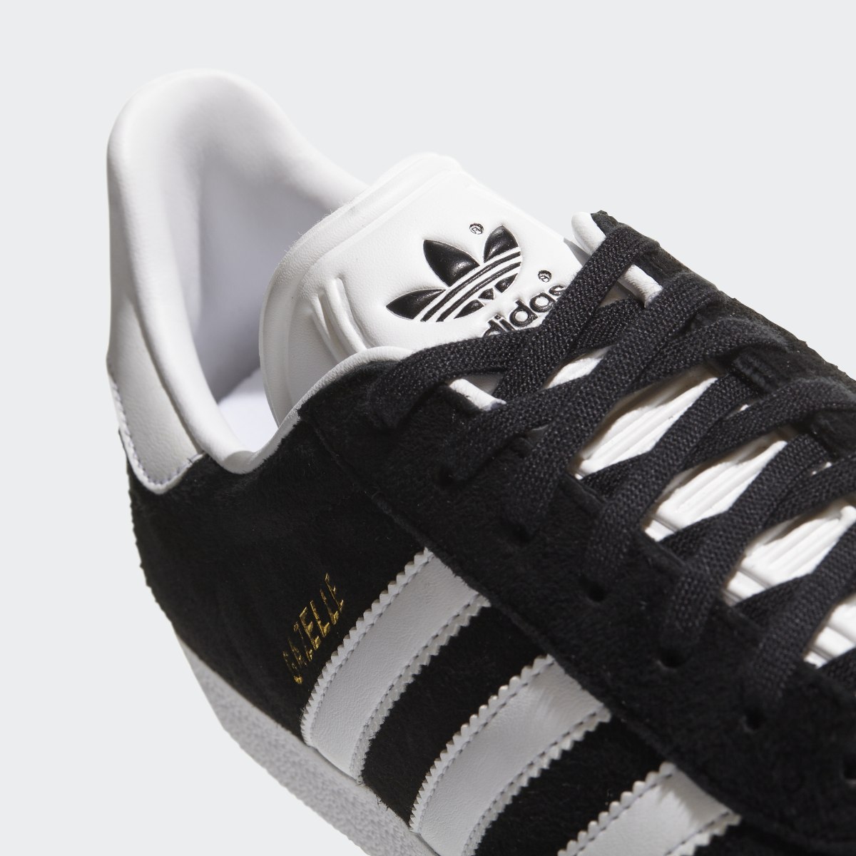 Adidas Zapatilla Gazelle. 12