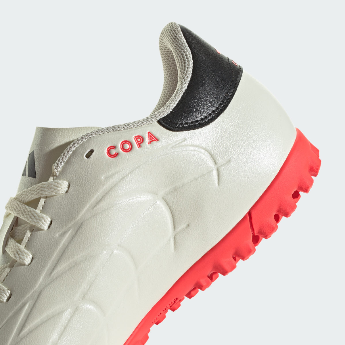 Adidas Copa Pure II Club Halı Saha Kramponu. 9