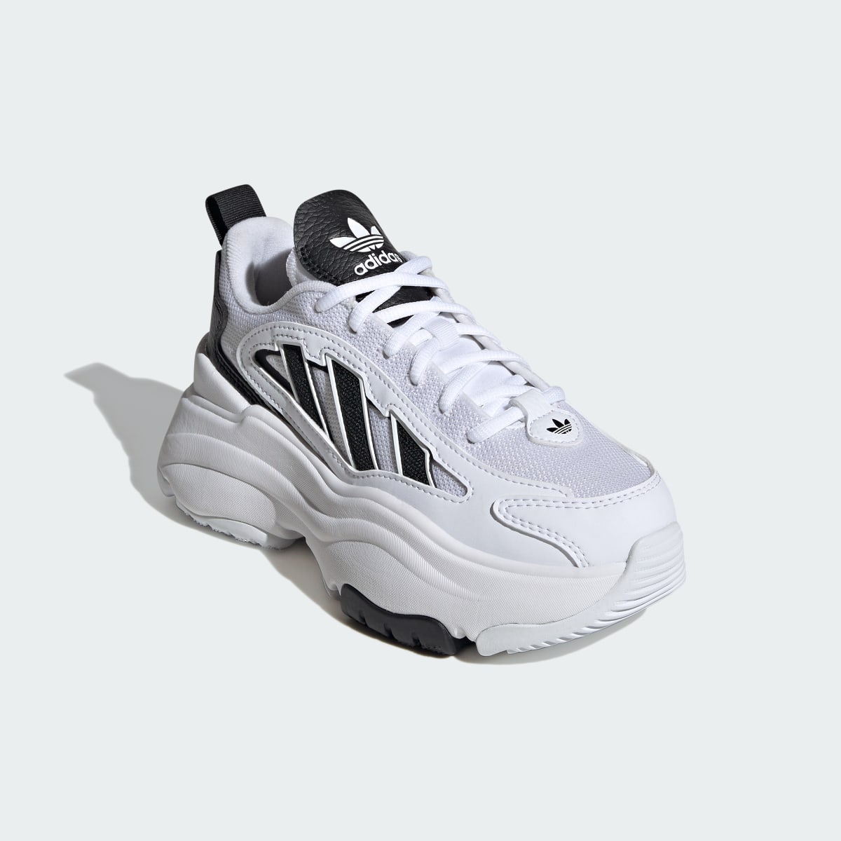 Adidas Chaussure Ozgaia. 5