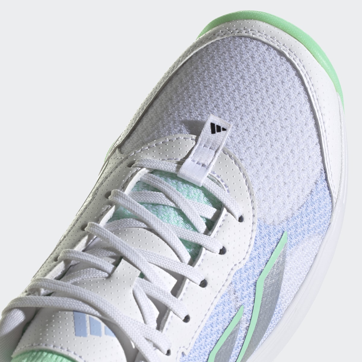 Adidas Avaflash Low Tennis Shoes. 12
