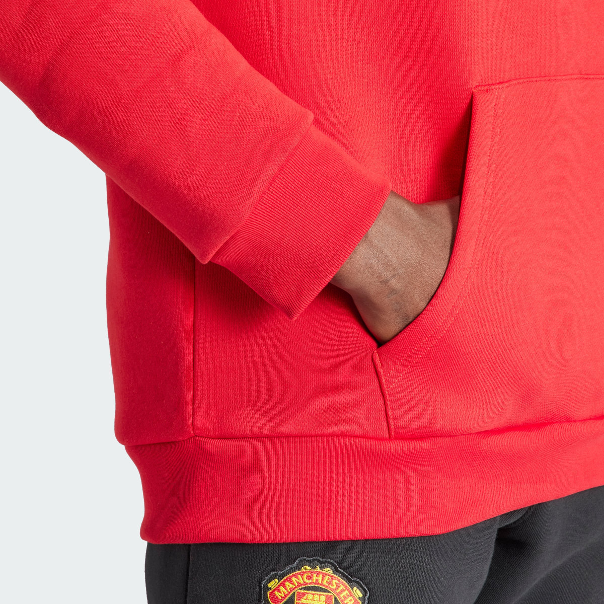 Adidas Felpa con cappuccio Essentials Trefoil Manchester United FC. 7