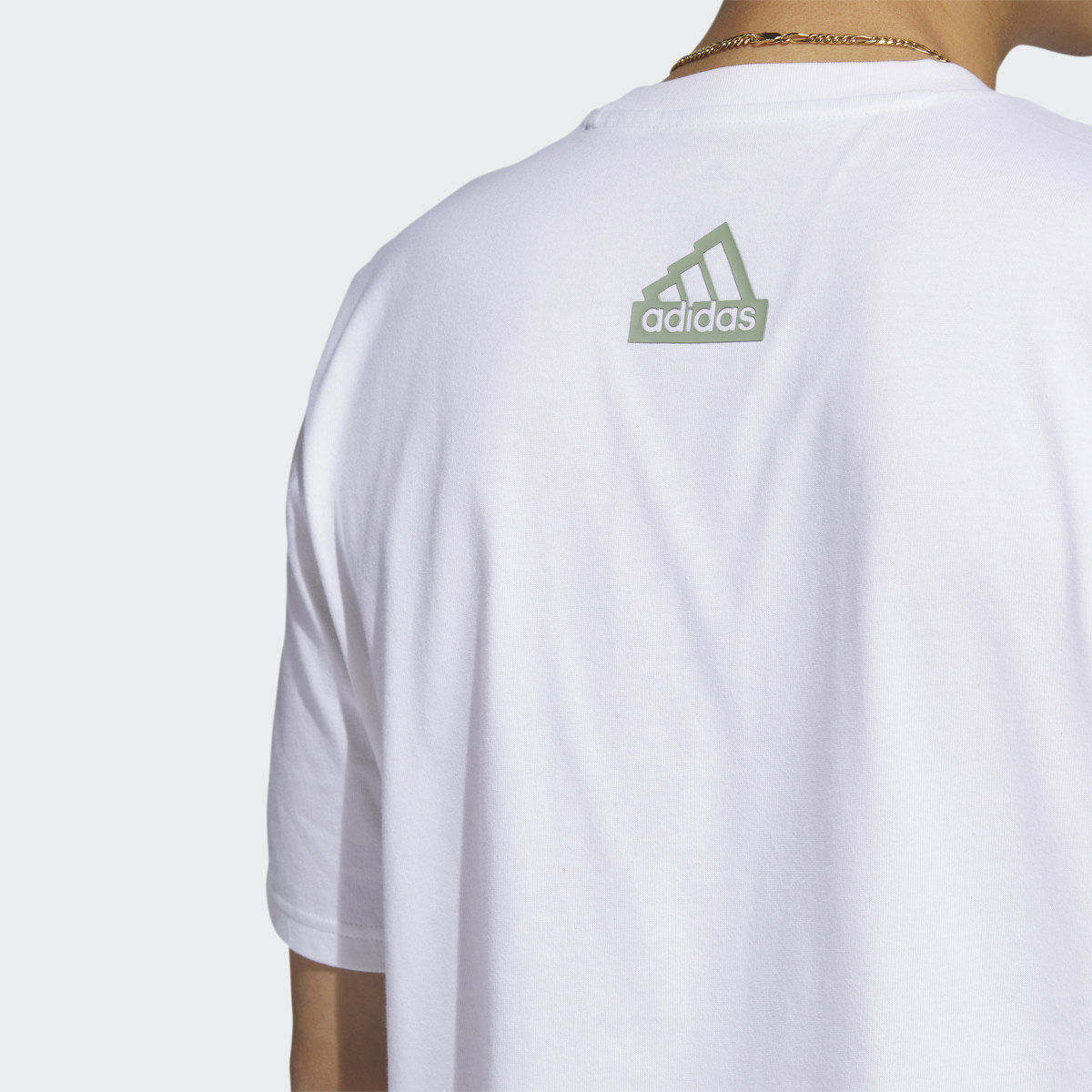 Adidas T-shirt City Escape Graphic Pocket. 7