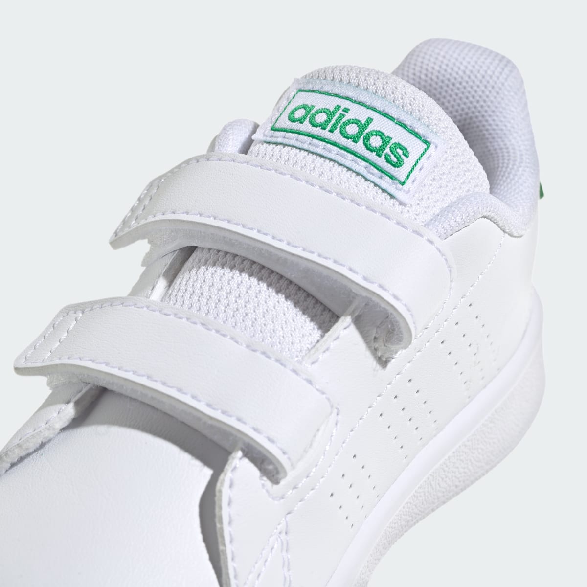 Adidas Chaussure à double scratch Advantage Lifestyle Court. 9