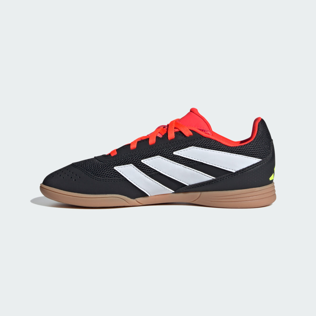 Adidas Predator 24 Club Indoor Sala Fußballschuh. 6