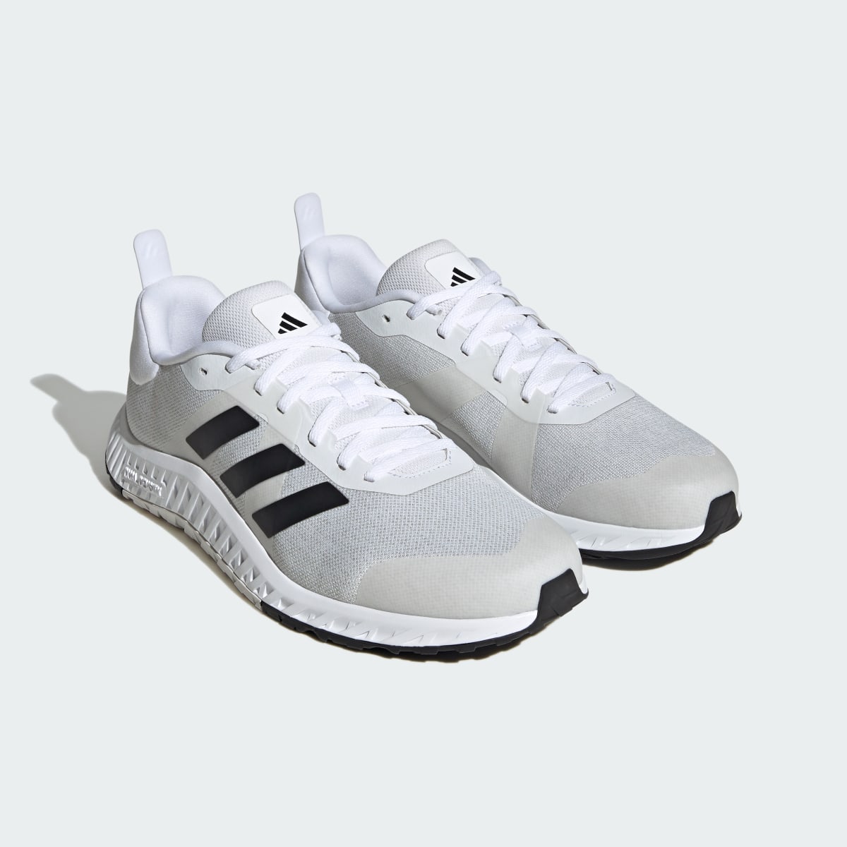 Adidas Chaussure Everyset. 5