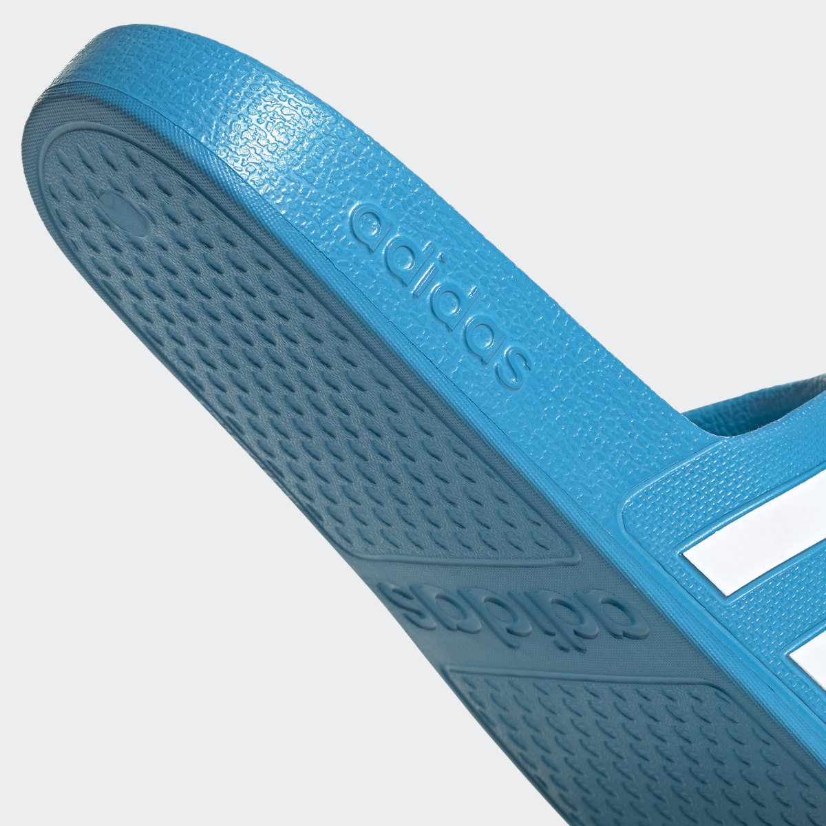 Adidas Aqua adilette. 9