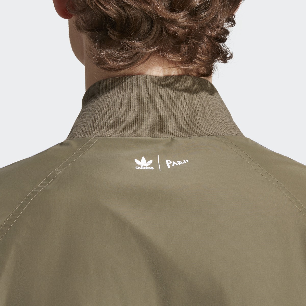 Adidas adicolor Parley Originals Jacke. 6