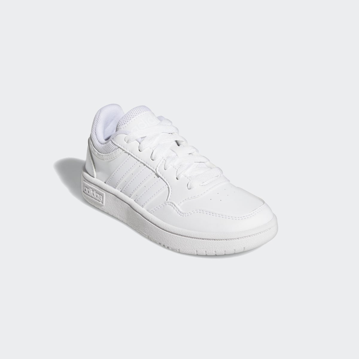 Adidas Chaussure Hoops. 5