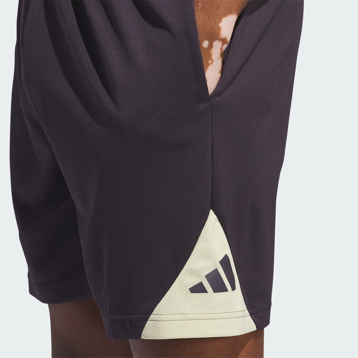 Adidas Basketball Badge of Sport Shorts. 5