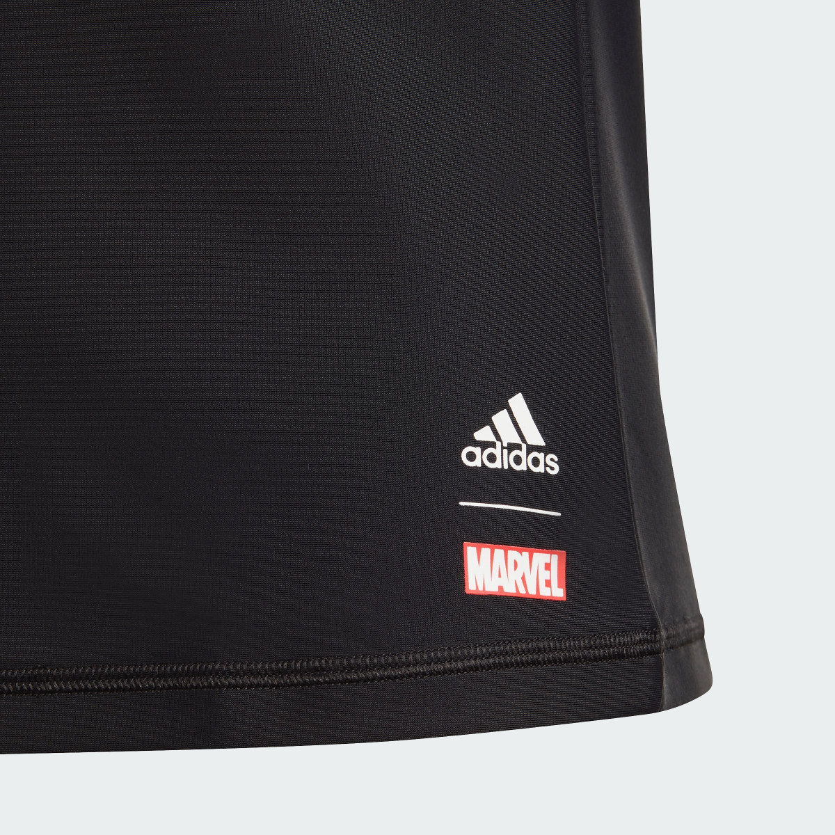 Adidas Playera de Natación Marvel Spider-Man. 4