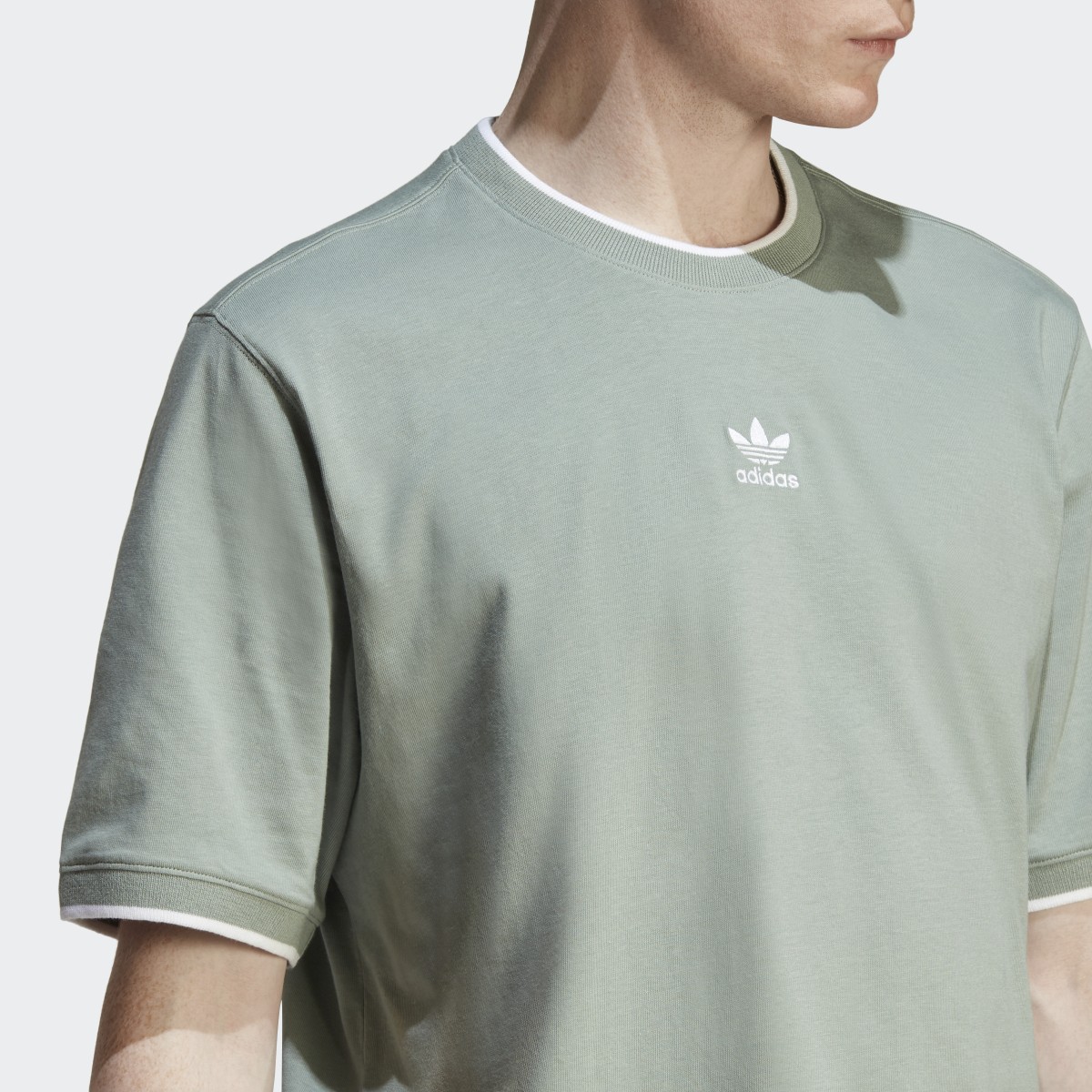Adidas Rekive T-Shirt. 8