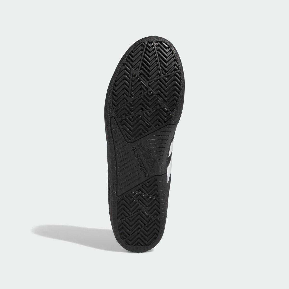 Adidas Tyshawn Low Schuh. 4