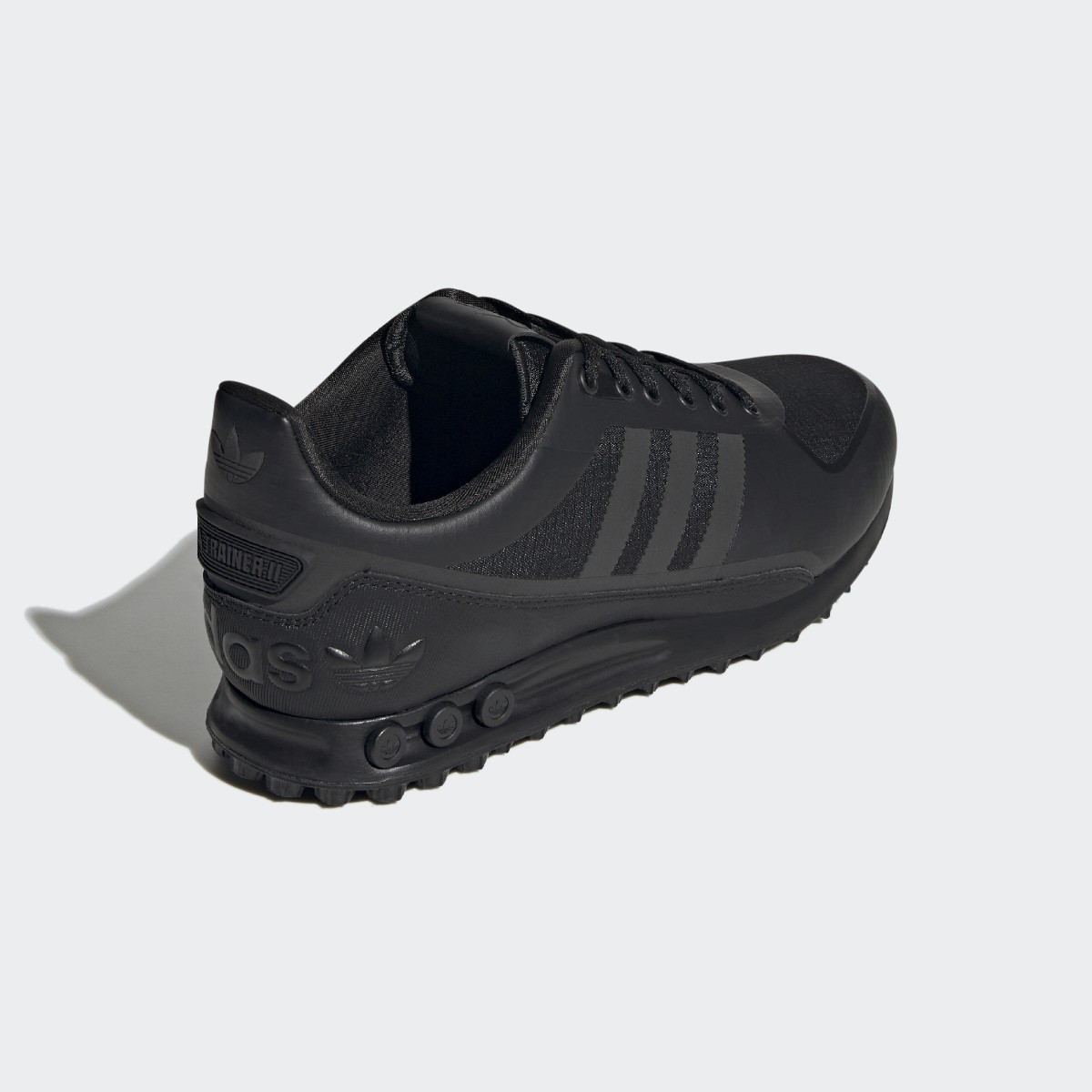 Adidas LA Trainer 2.0 Shoes. 8