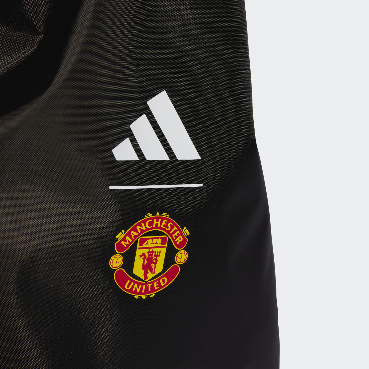 Adidas Manchester United Gym Sack. 4 Adidas Manchester United Gym Sack. 4