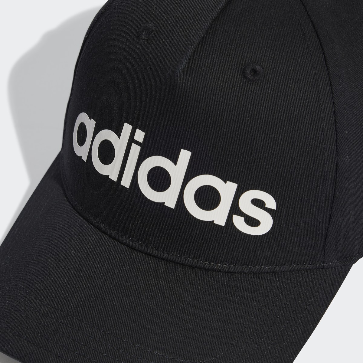 Adidas Cappellino Daily. 4