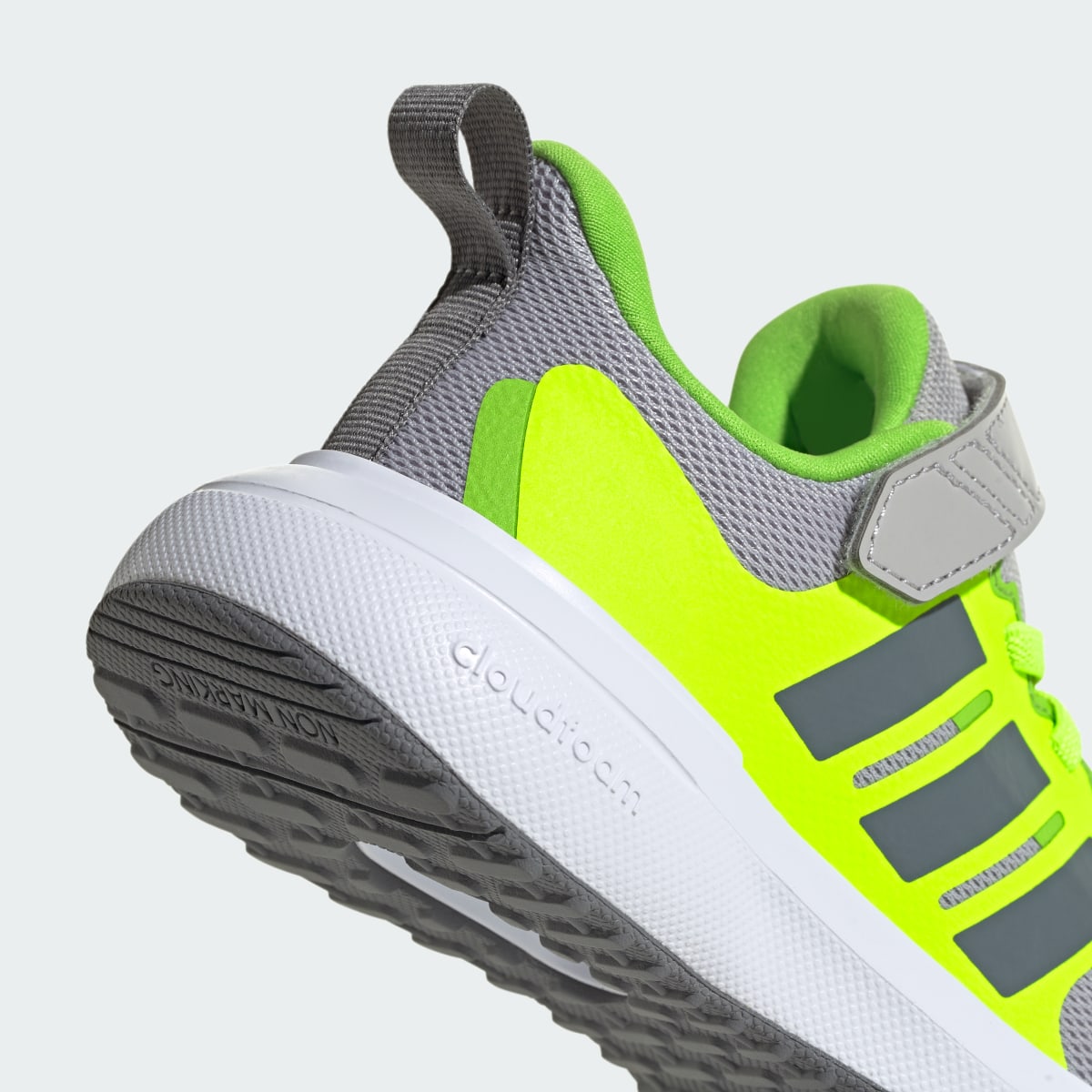 Adidas Chaussure à lacets élastiques et scratch FortaRun 2.0 Cloudfoam. 10