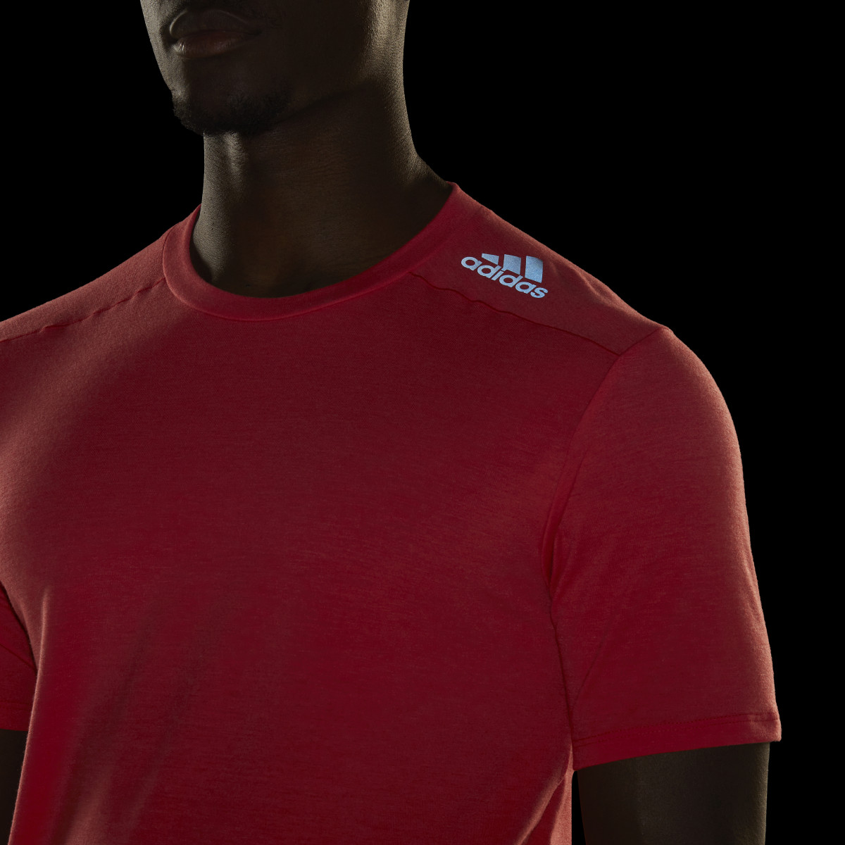 Adidas T-shirt Designed for Training. 8