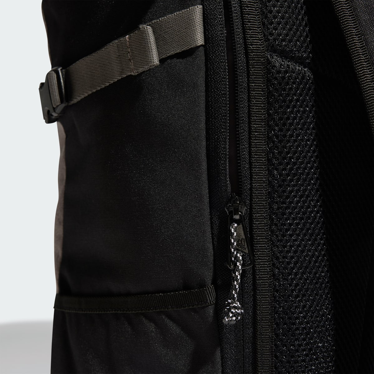 Adidas Xplorer Backpack. 6