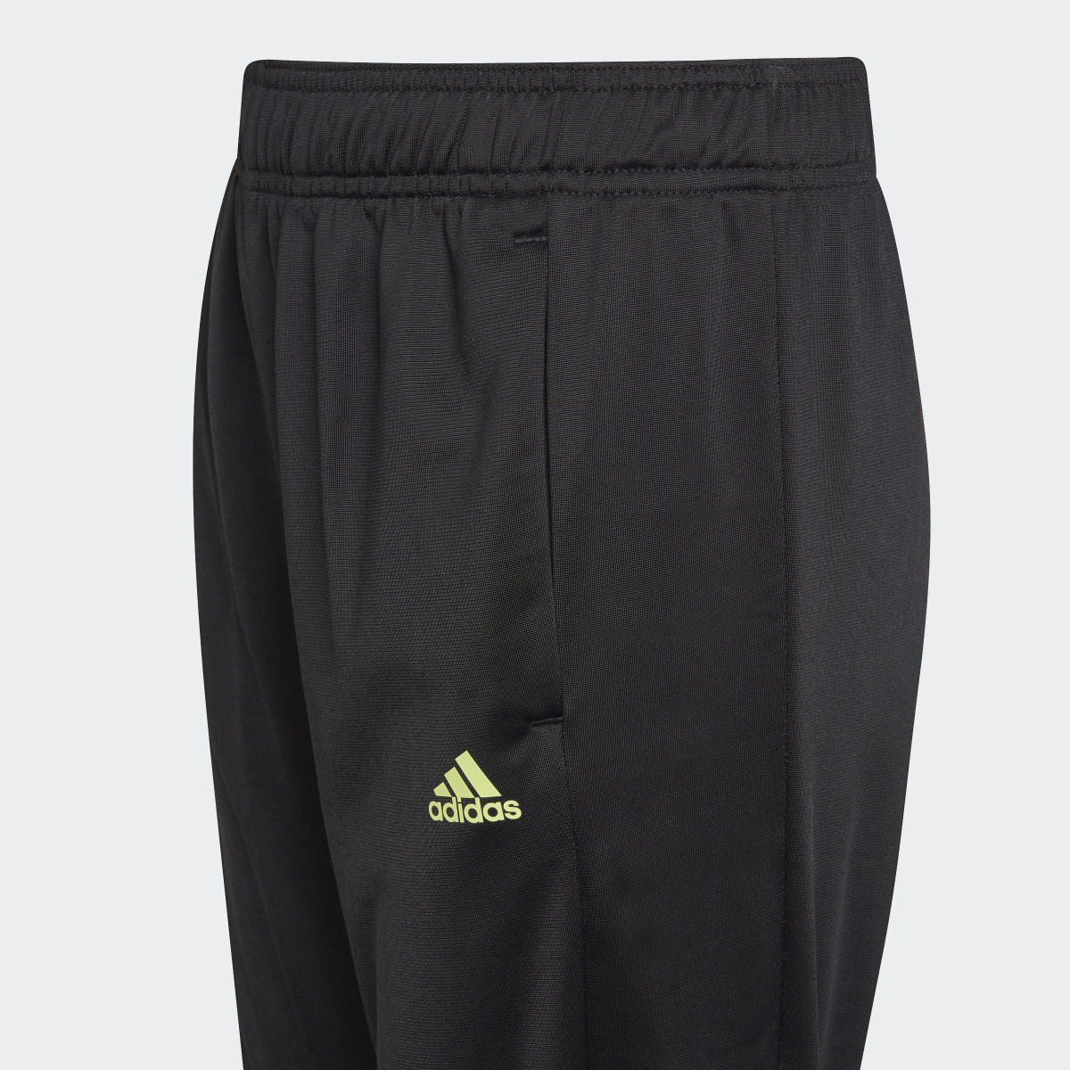 Adidas Essentials Tracksuit. 9