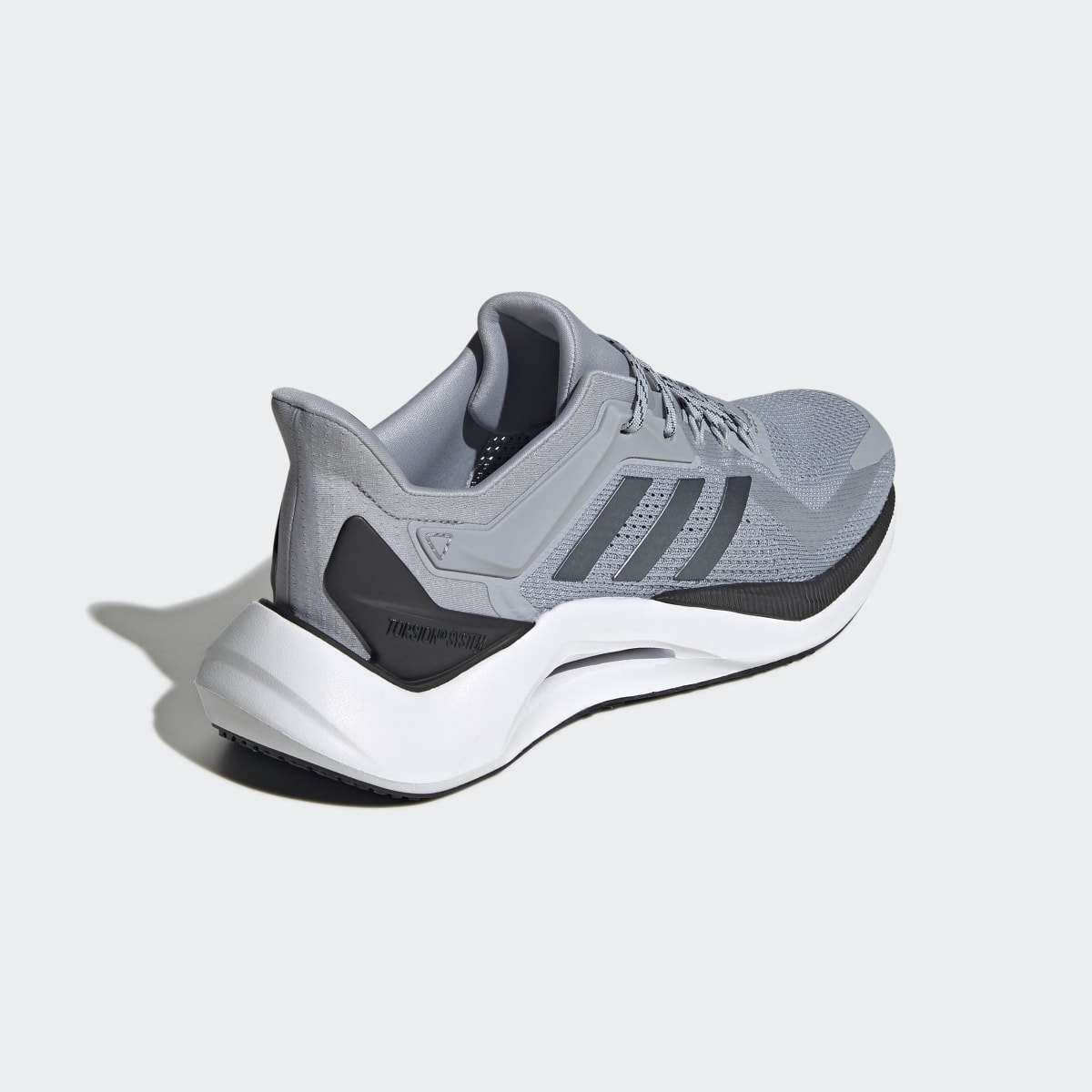 Adidas Tenis Alphatorsion 2.0. 6