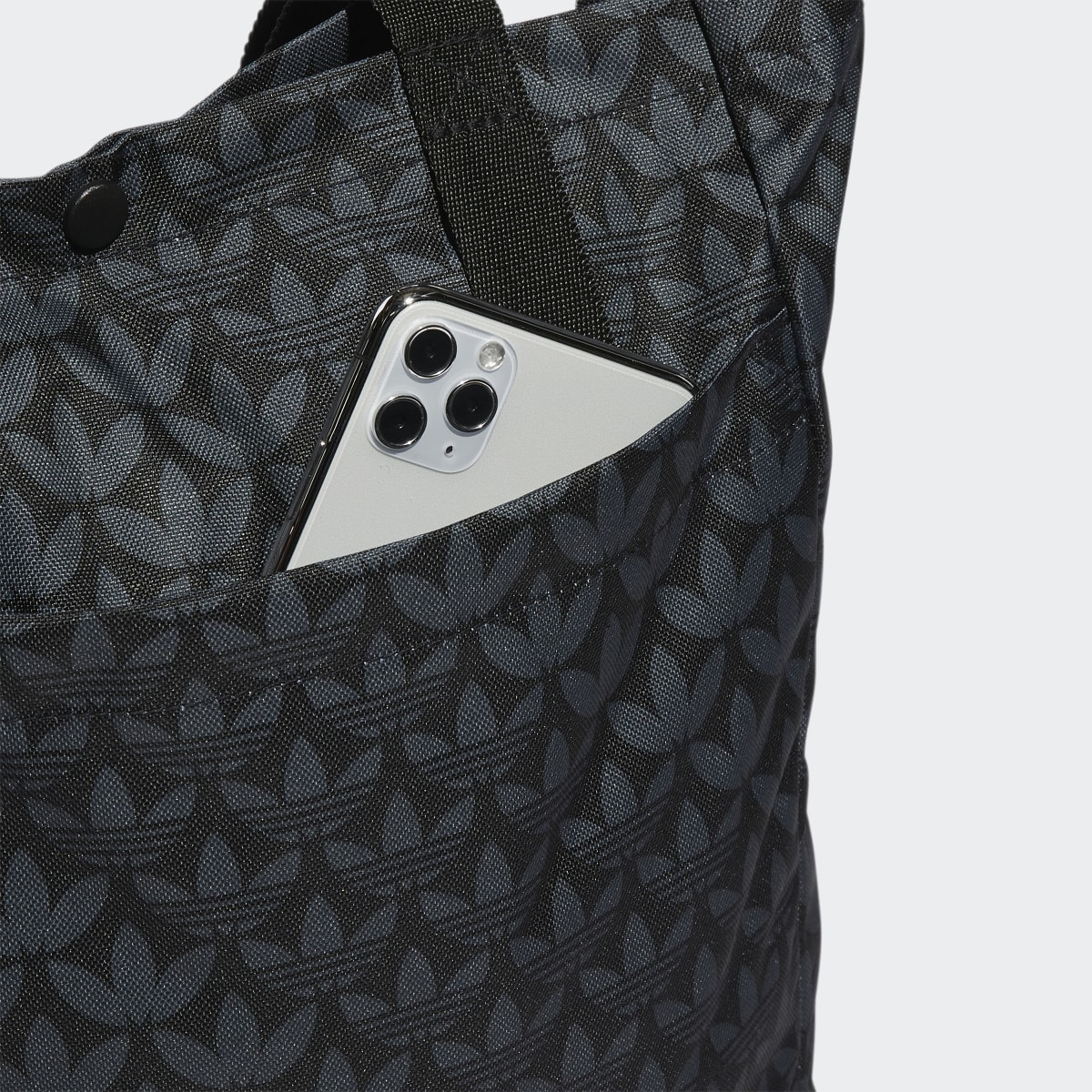 Adidas Simple Tote Bag. 7