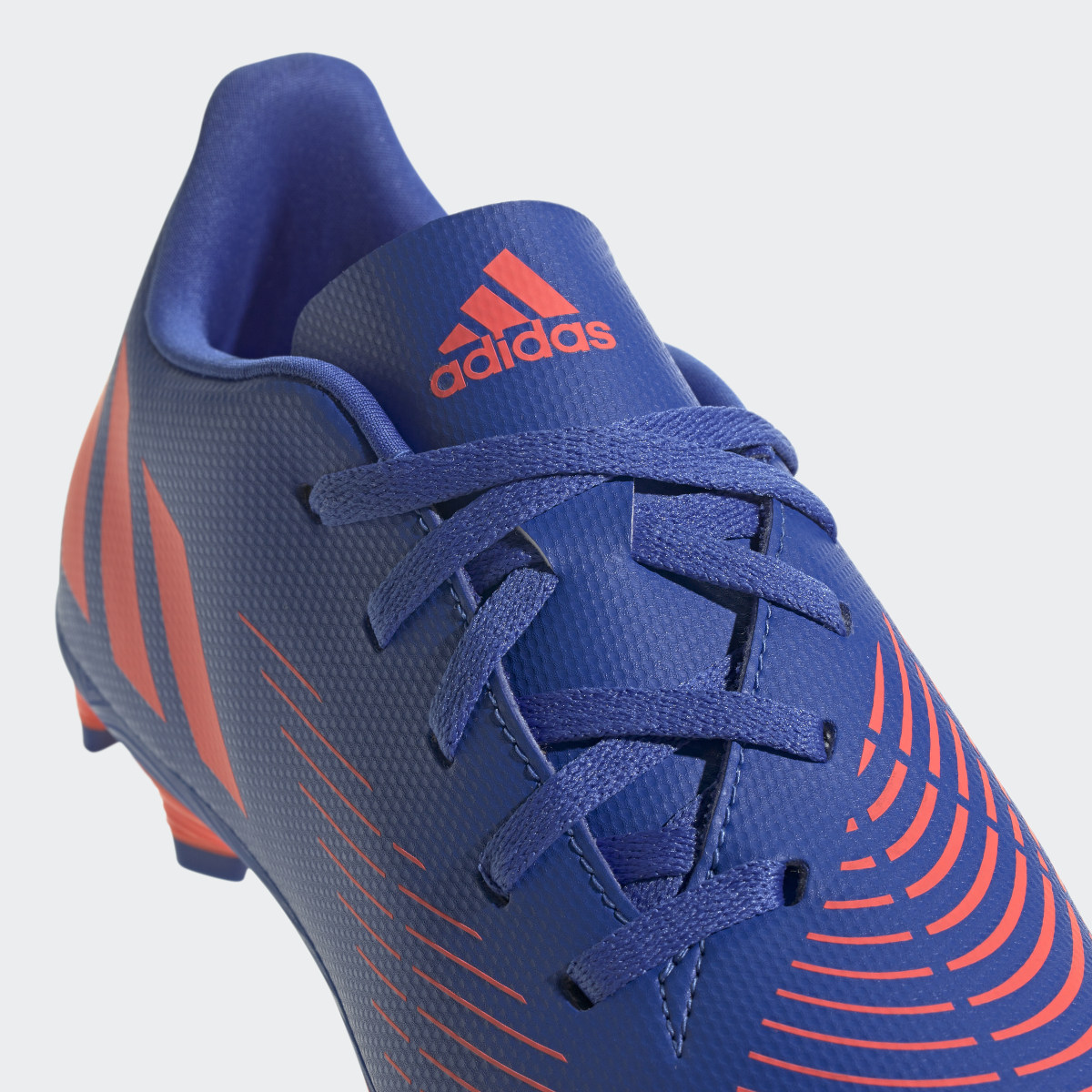 Adidas Calzado de Fútbol Predator Edge.4 Multiterreno. 9