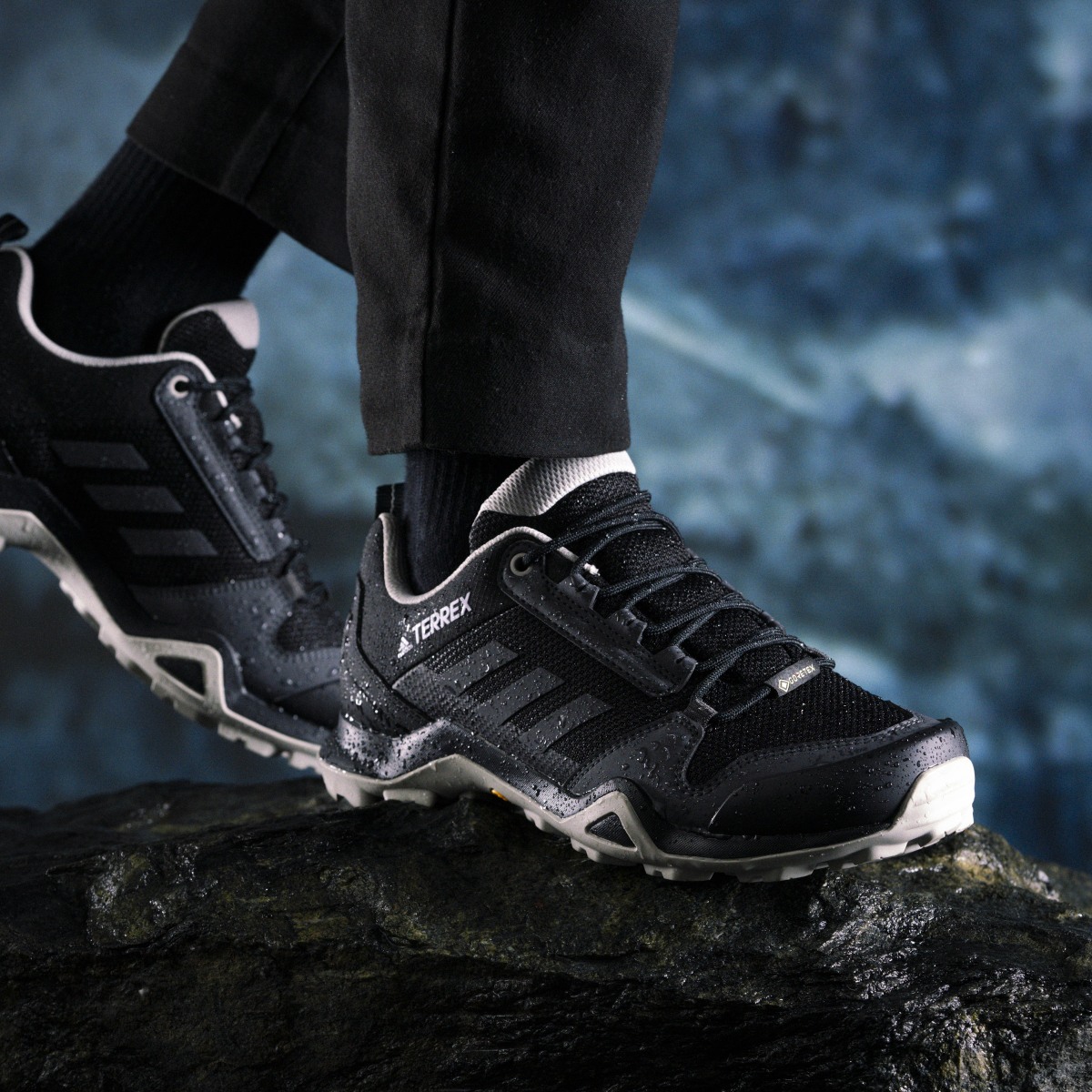 Adidas Chaussure de randonnée Terrex AX3 GORE-TEX. 4