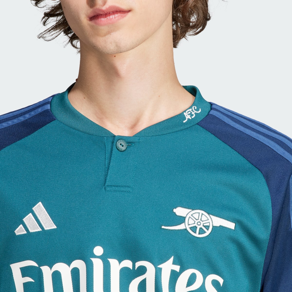 Adidas Camisola de Manga Comprida do Terceiro Equipamento 23/24 do Arsenal. 7