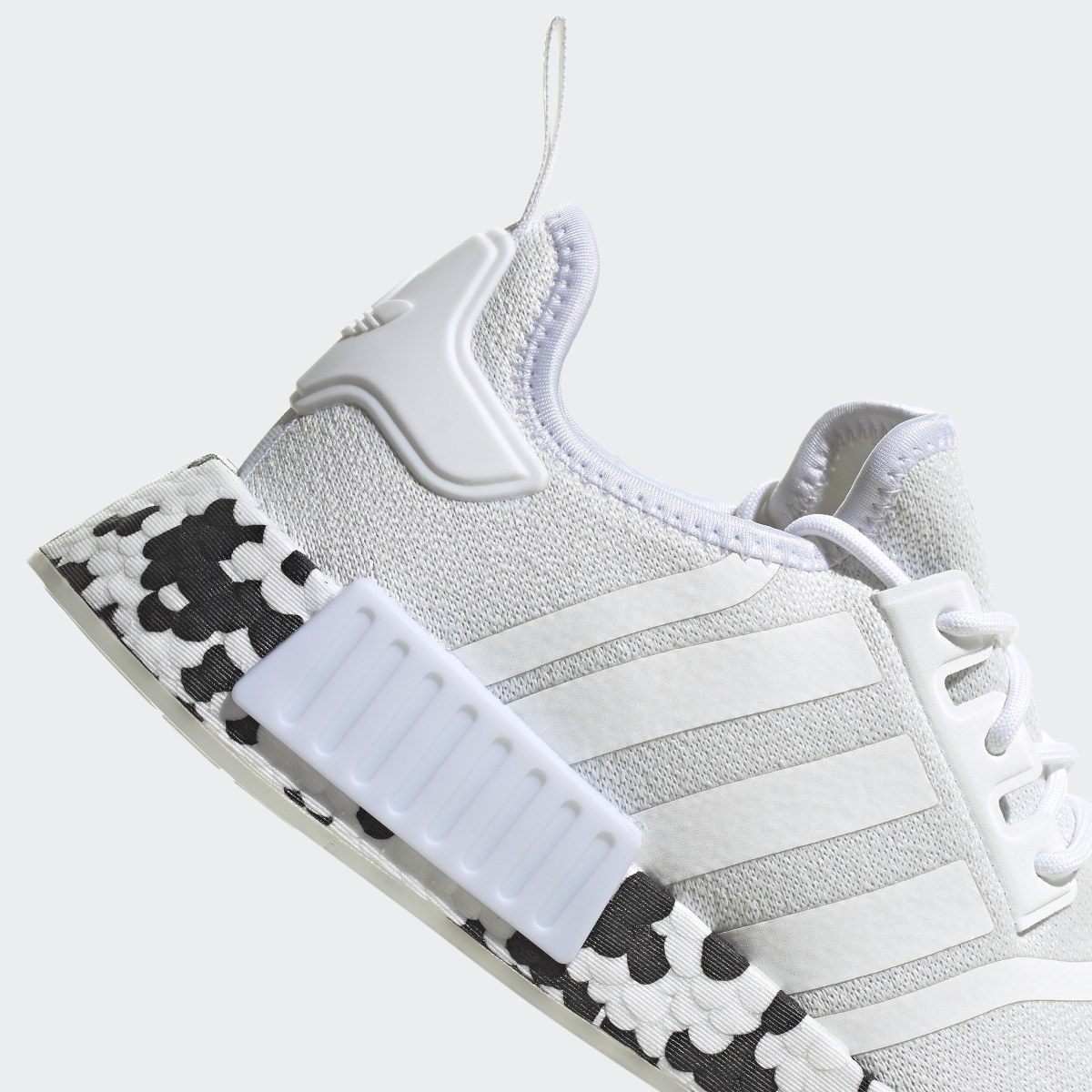 Adidas Chaussure NMD_R1. 9