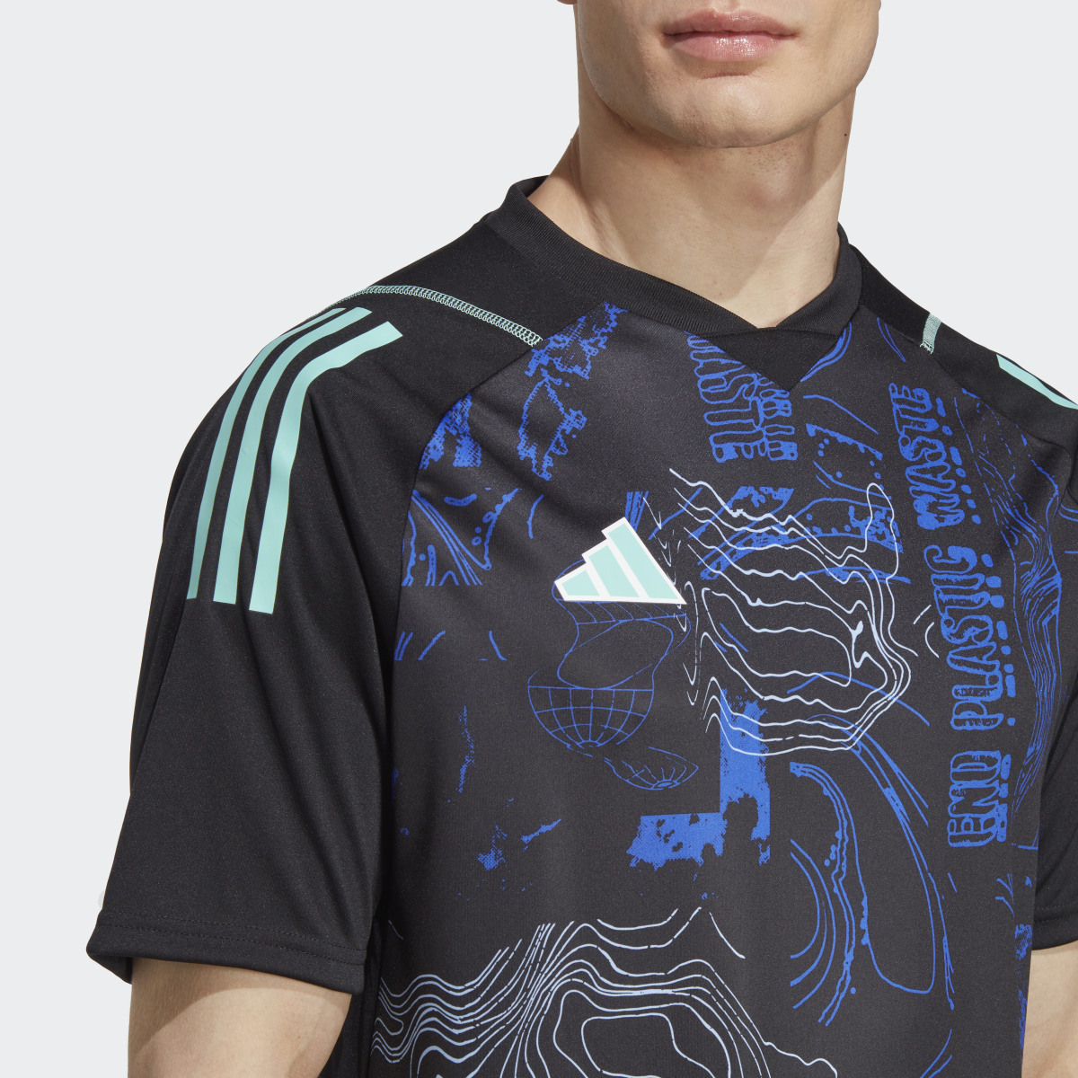 Adidas Camiseta Tiro Graphic. 8