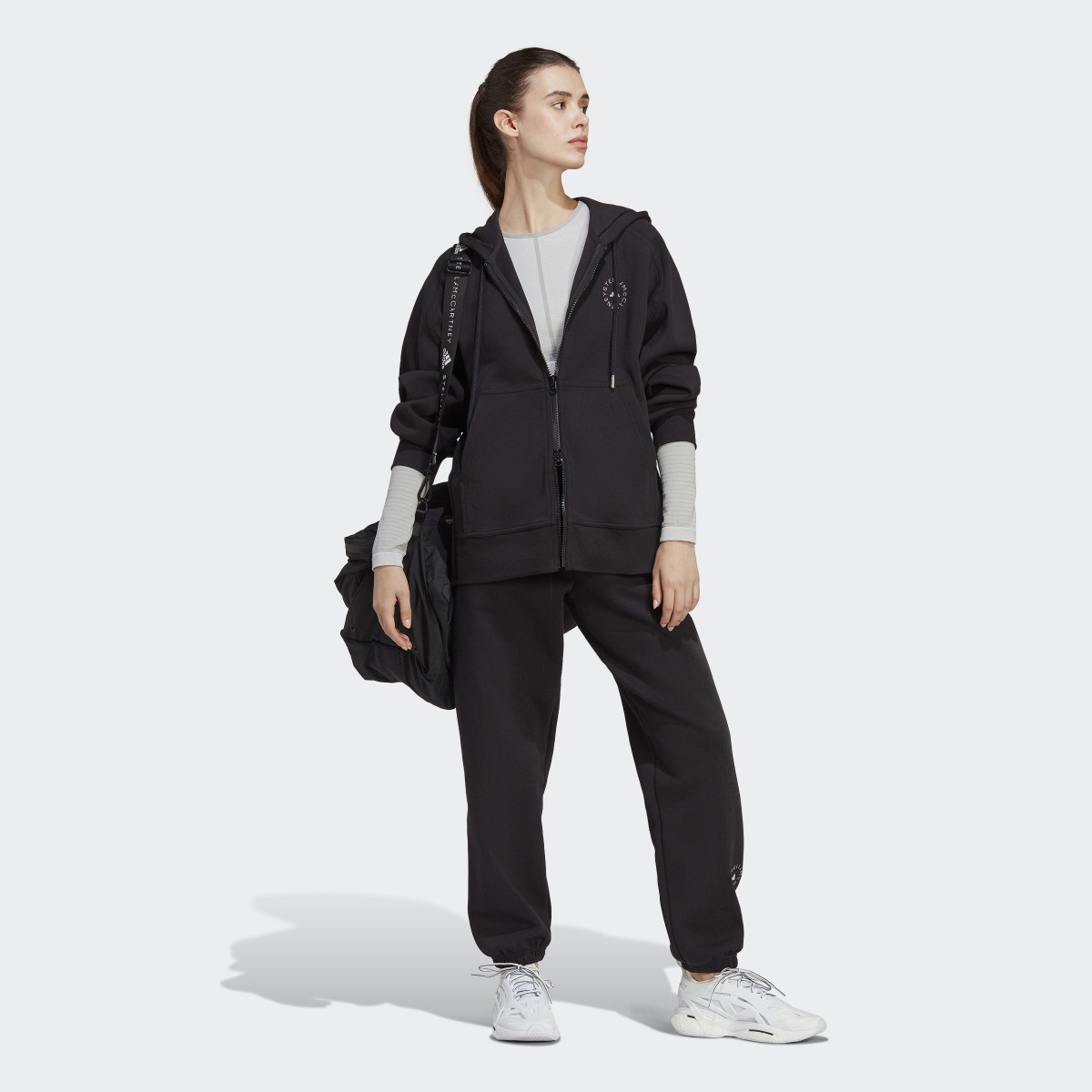 Adidas Veste à capuche entièrement zippée adidas by Stella McCartney. 5
