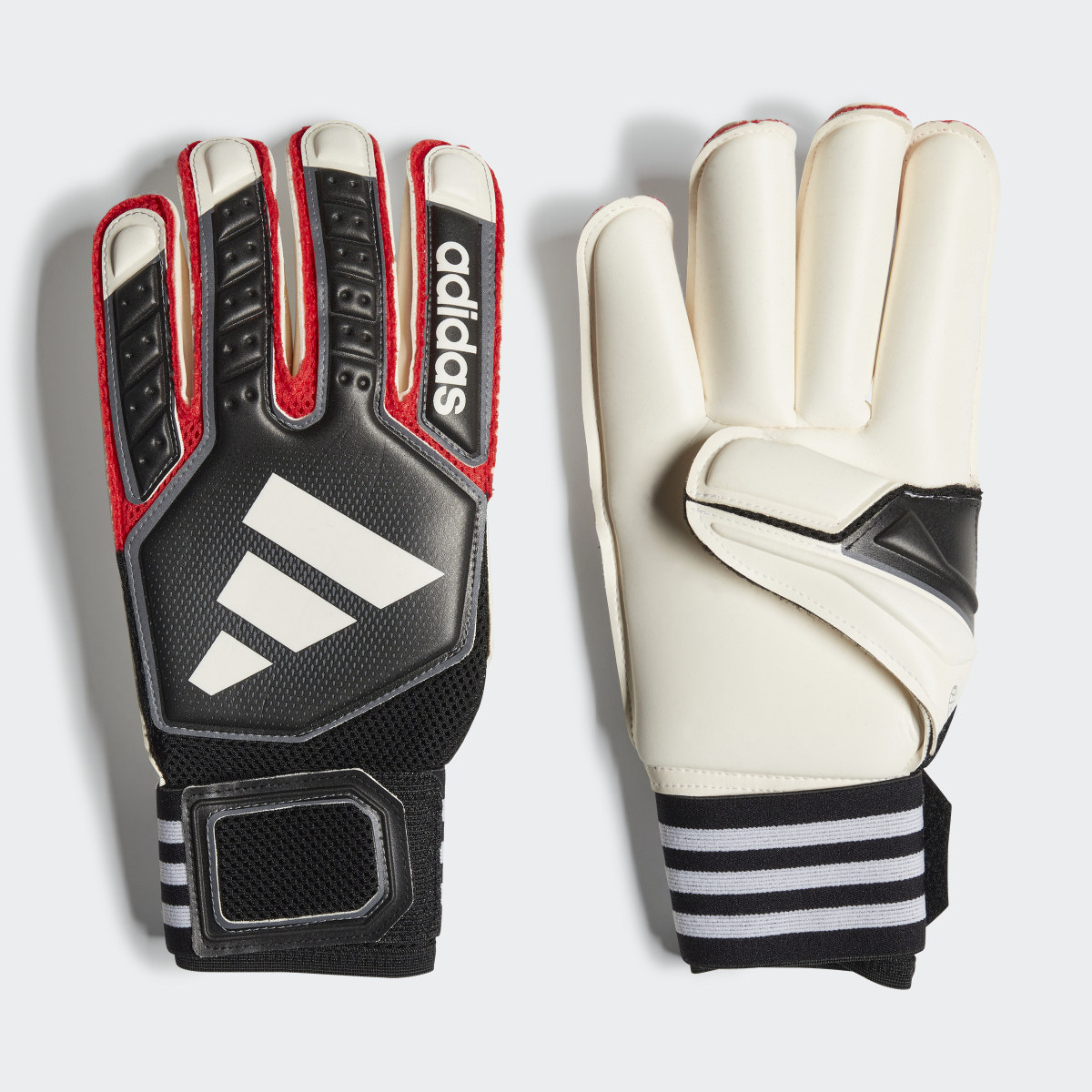 Adidas Tiro Pro Goalkeeper Gloves. 3