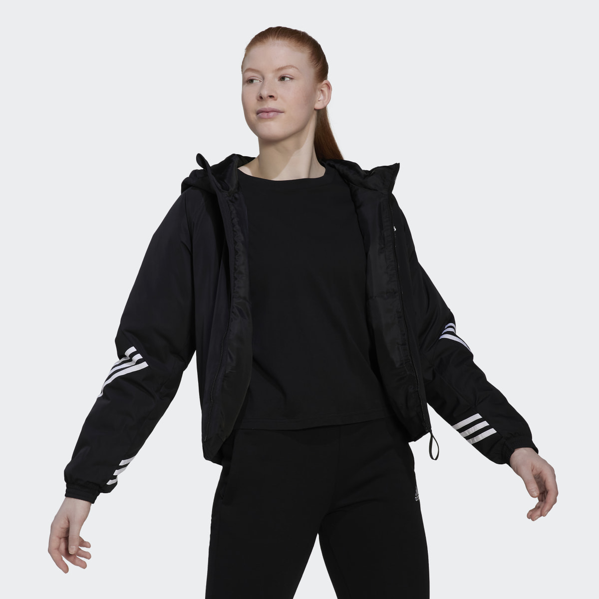 Adidas Chaqueta con capucha Back to Sport. 4