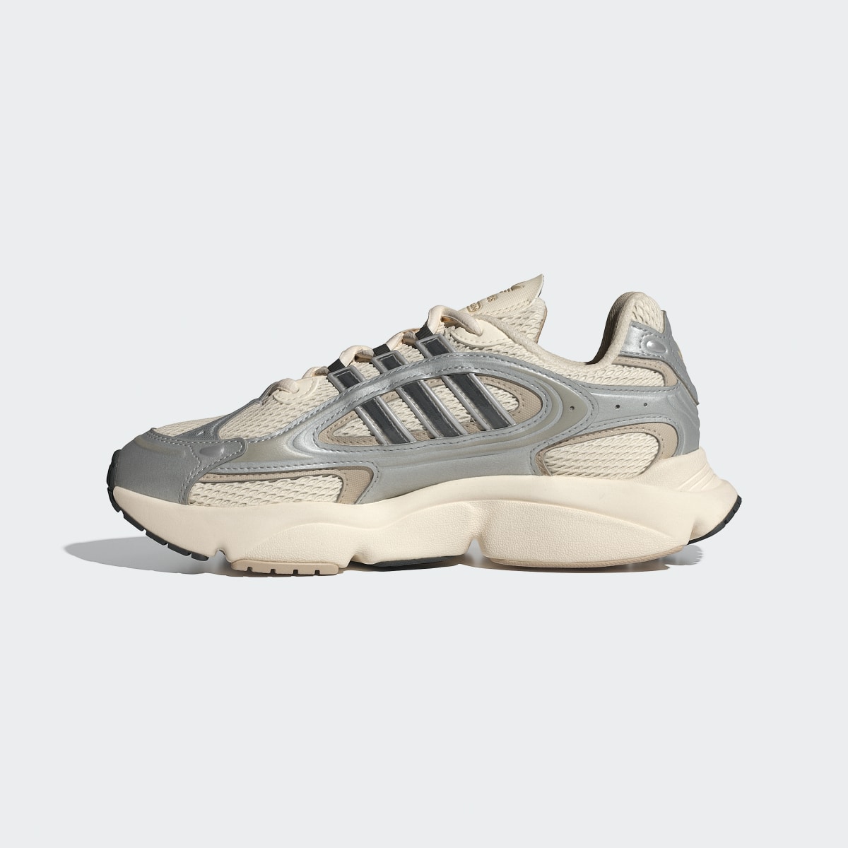 Adidas Chaussure Ozmillen. 7