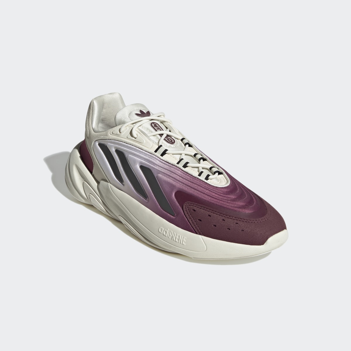 Adidas OZELIA. 7