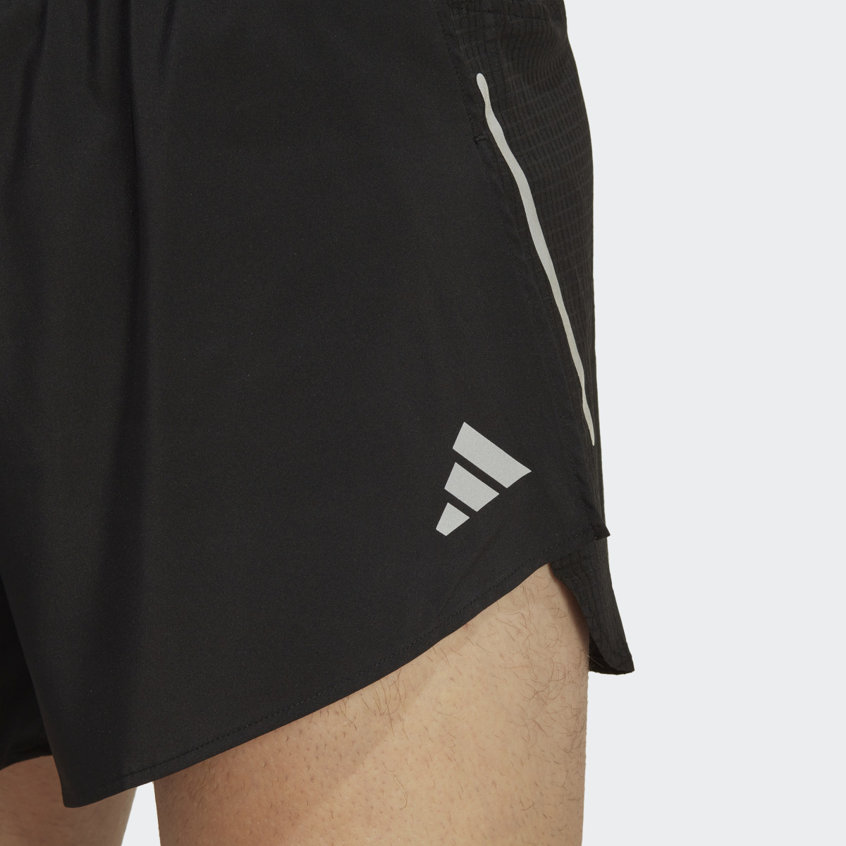 Adidas Pantalón corto Fast Split. 6