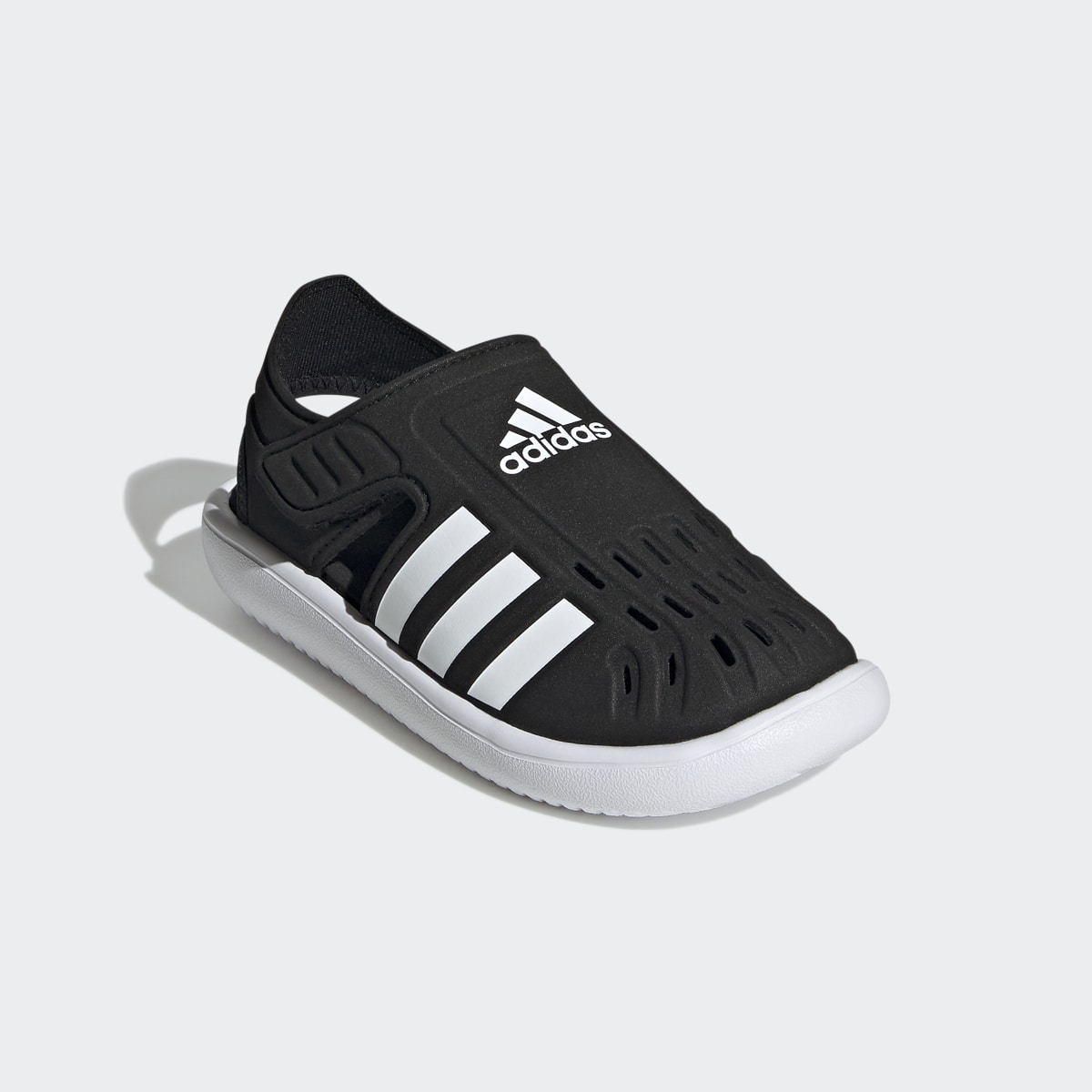 Adidas Summer Closed Toe Water Sandale. 5