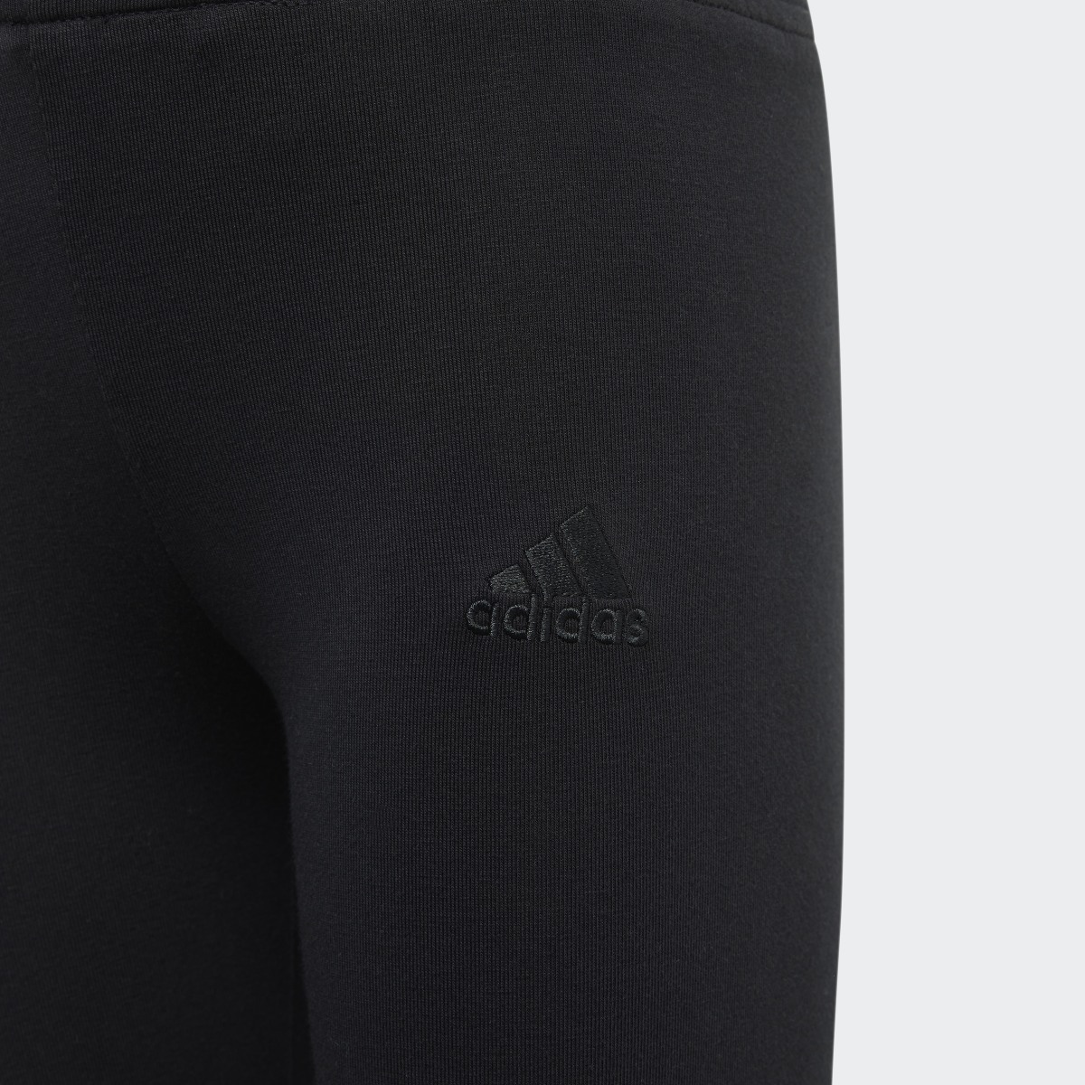 Adidas Fato de Treino com Capuz em Fleece. 8