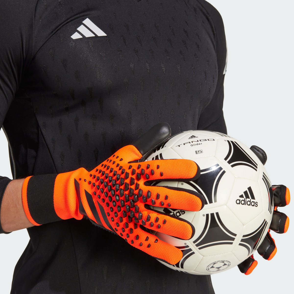 Adidas Predator Pro Gloves. 6