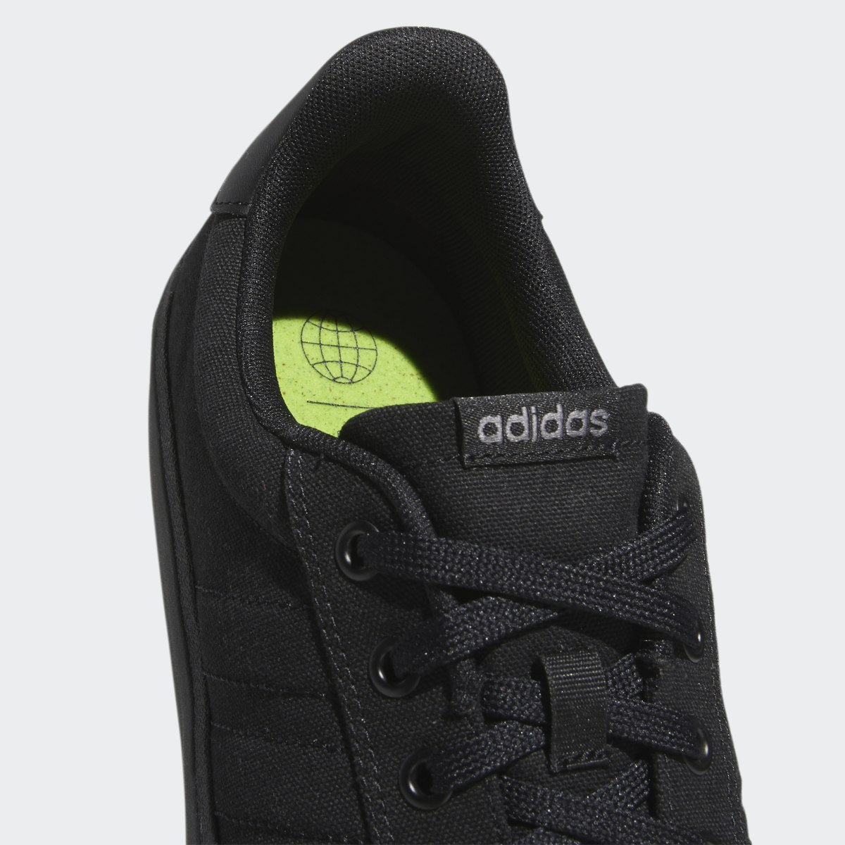 Adidas Chaussure Vulc Raid3r Skateboarding. 9