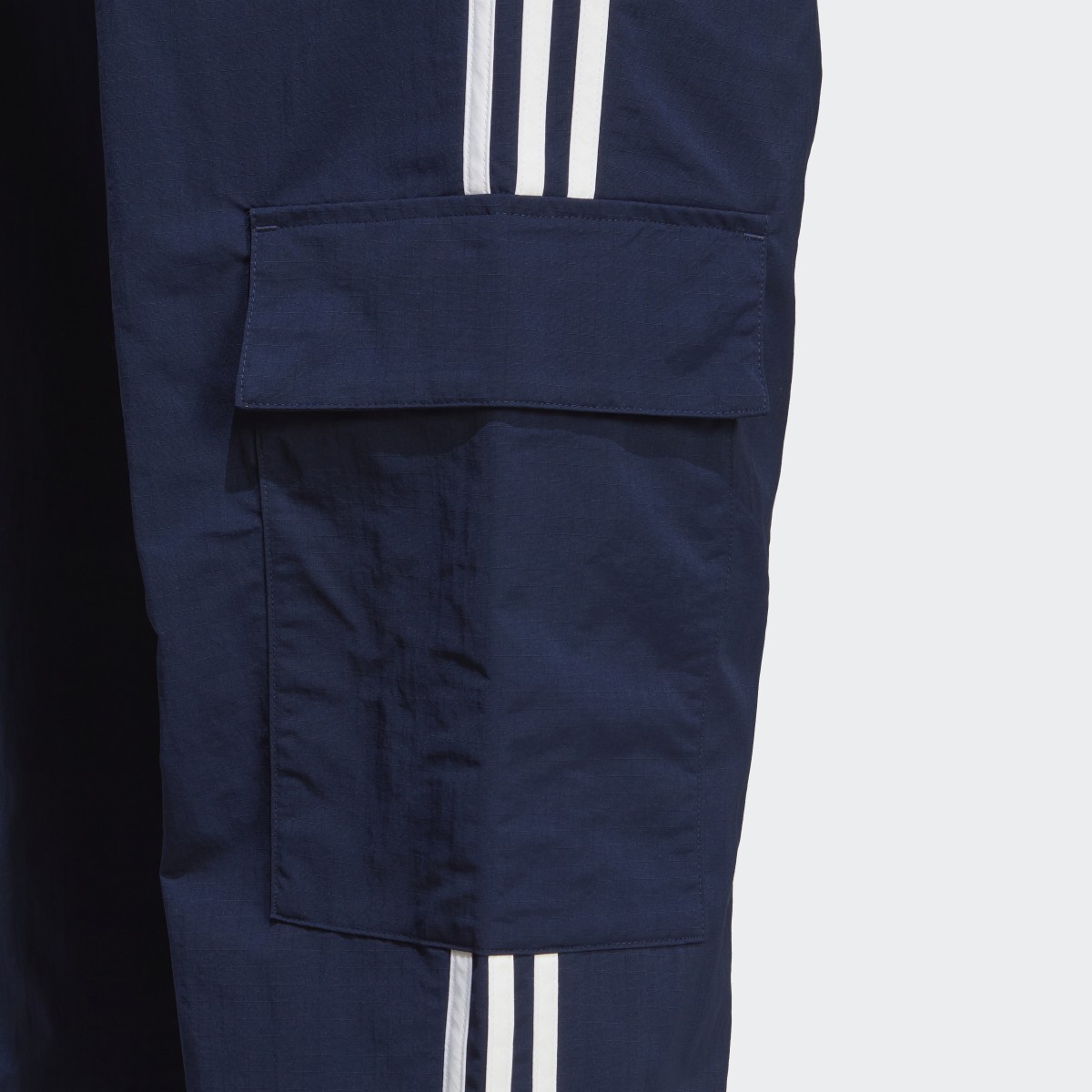 Adidas Adicolor Classics 3-Stripes Cargo Pants. 6