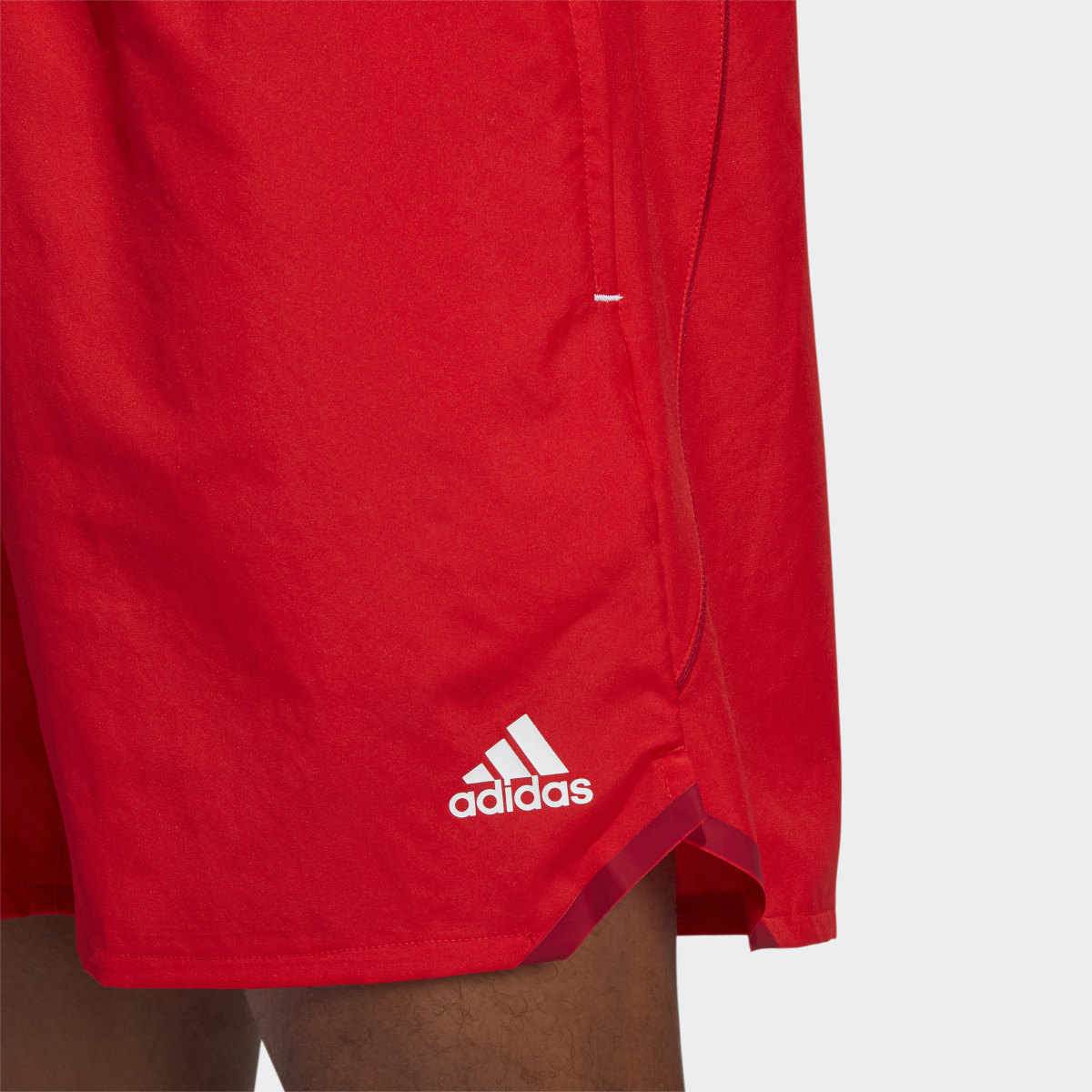 Adidas Shorts Donovan Mitchell. 6