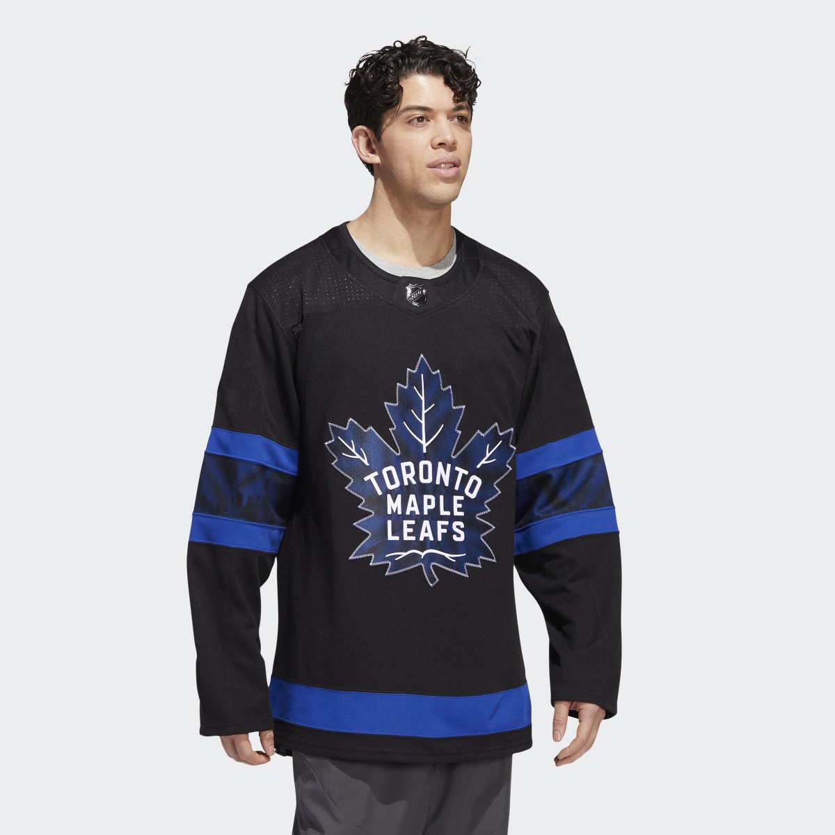 Adidas Authentic Reversible Toronto Maple Leafs x drew house Alternate Jersey. 7