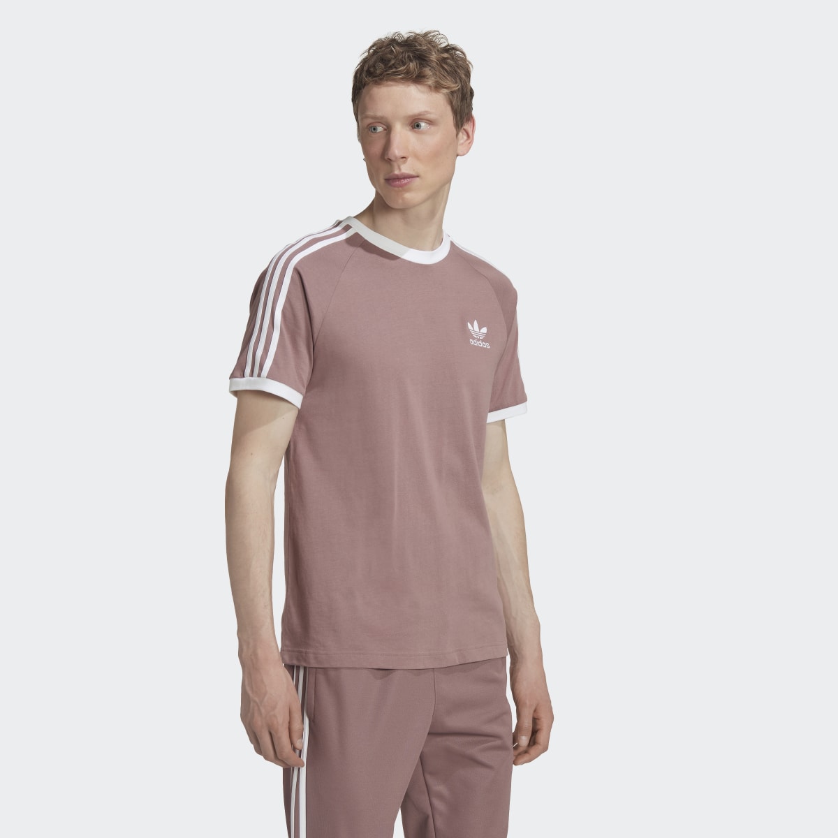 Adidas adicolor Classics 3-Streifen T-Shirt. 4