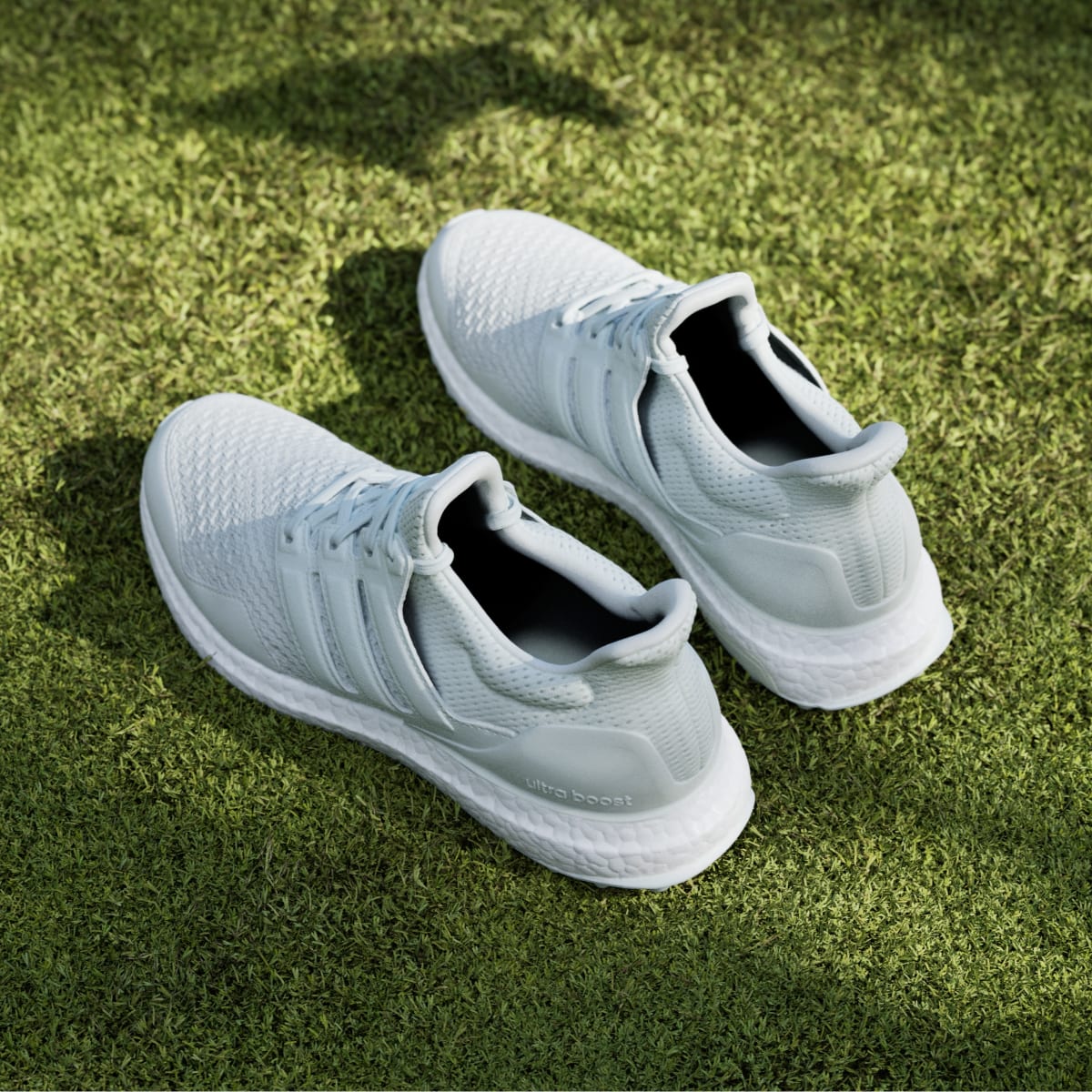 Adidas Ultraboost Golf Shoes. 7