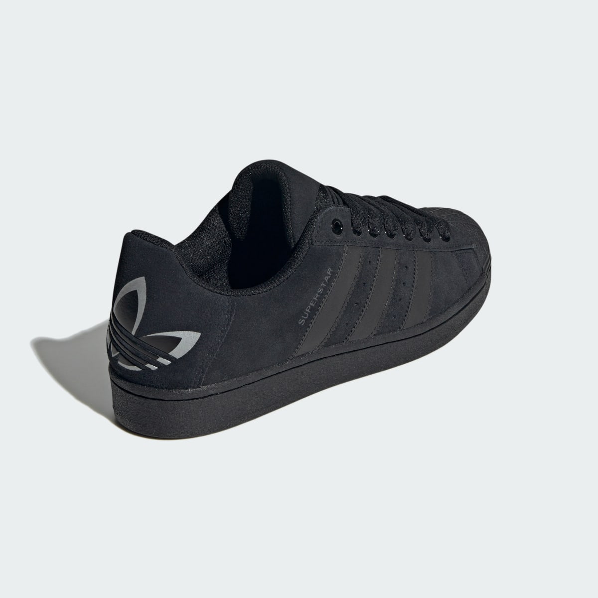 Adidas Tenis Superstar. 12