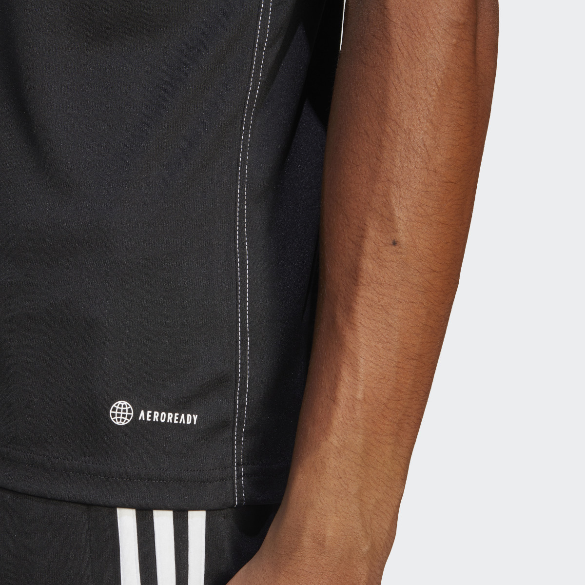 Adidas Maillot d'entraînement Tiro 23 Club. 8